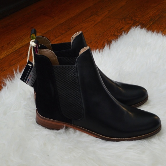 NWT | Joules Black Leather Chelsea Boot 9 - Picture 3 of 5